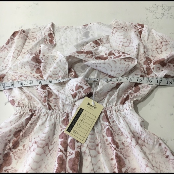 EVERK AKI boho snake Ruffle Hem Mini Dress size:S - Picture 4 of 9